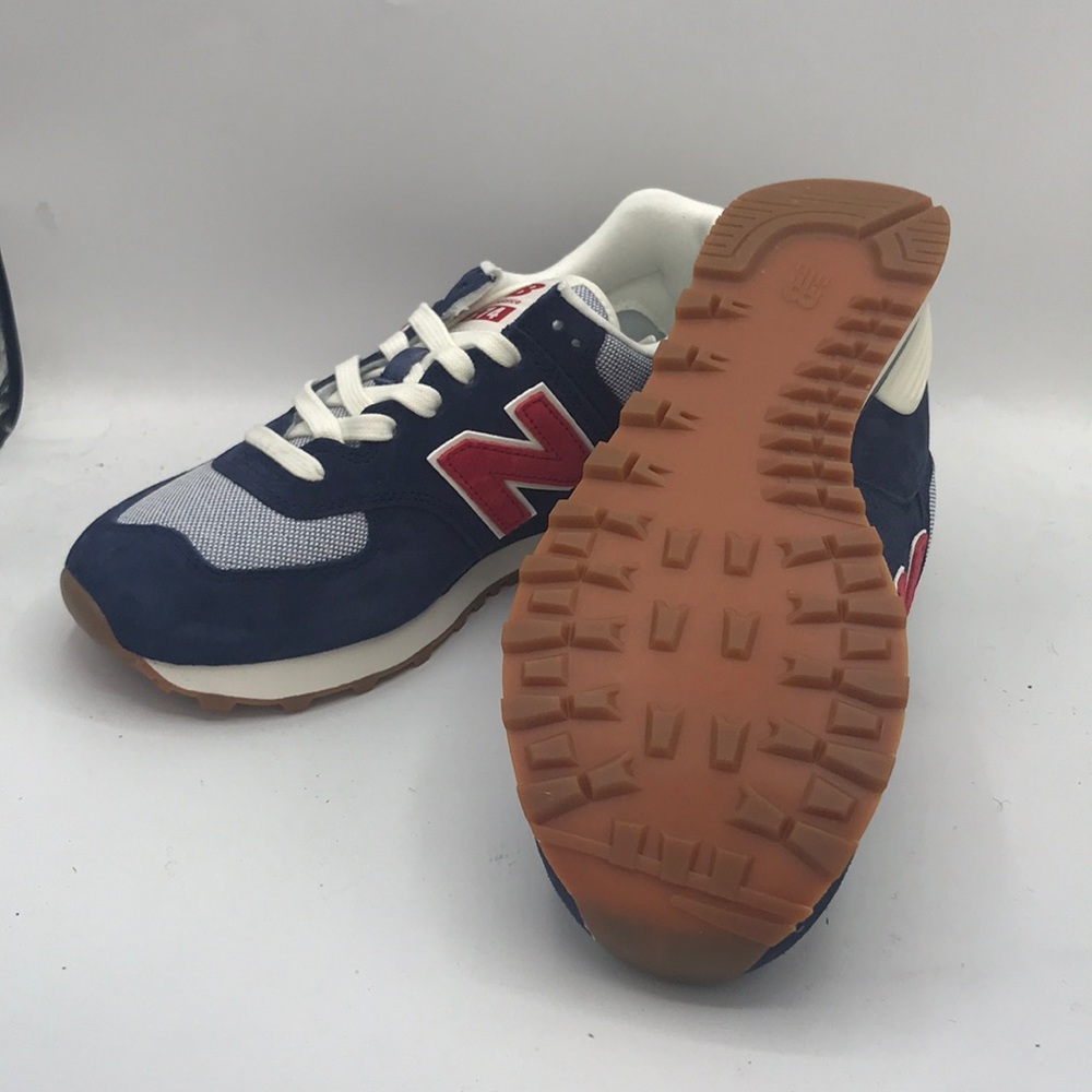 New Balance 574 - Picture 2 of 4
